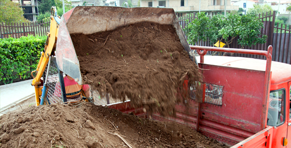 Travaux en espace restreint - mini excavation | Les Entreprises Lafond